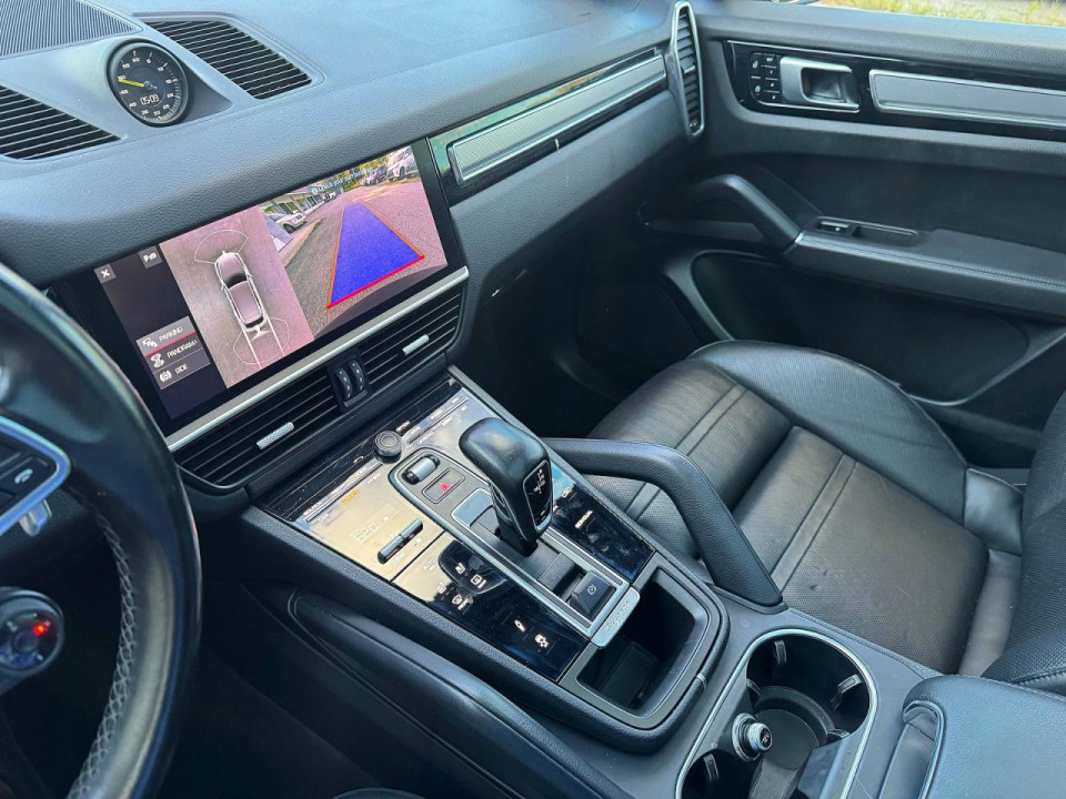 Porsche CAYENNE 2019 — Copart