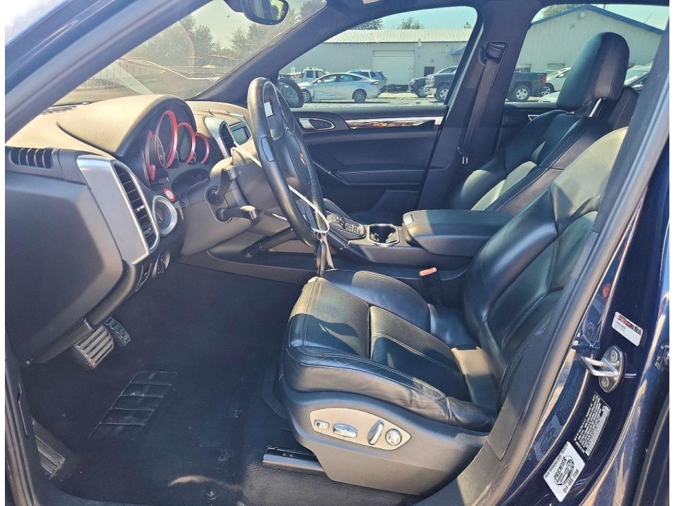 Porsche CAYENNE 2013 — Copart