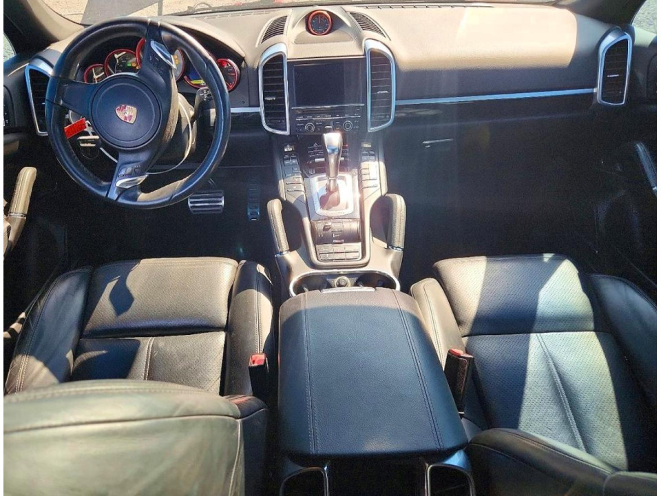 Porsche CAYENNE 2013 — Copart