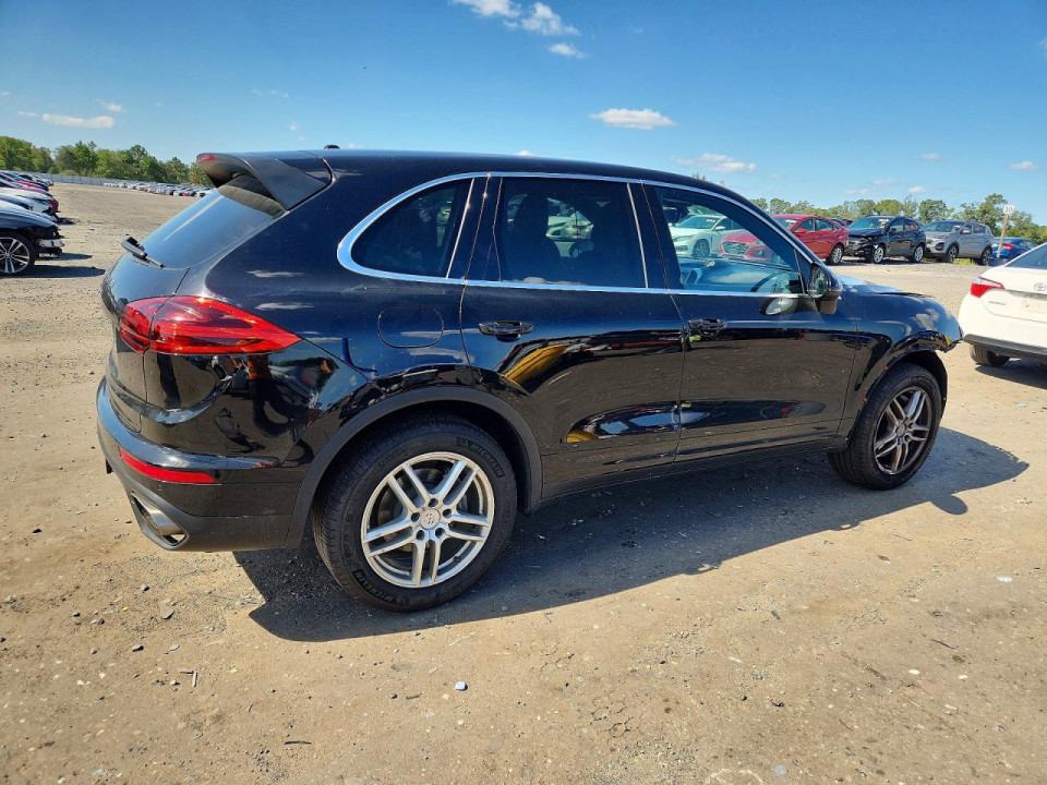 Porsche CAYENNE 2016 — Copart