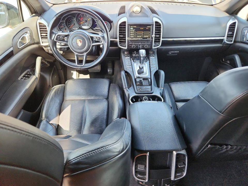 Porsche CAYENNE 2016 — Copart