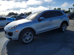 Porsche CAYENNE 2016