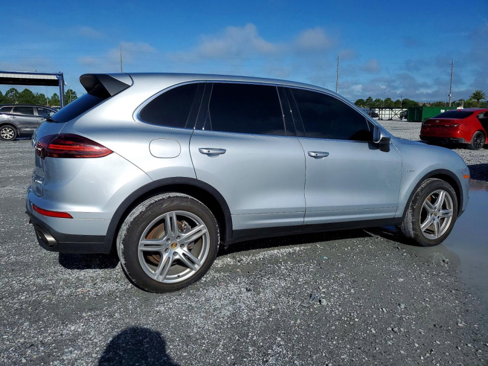 Porsche CAYENNE 2016 — Copart