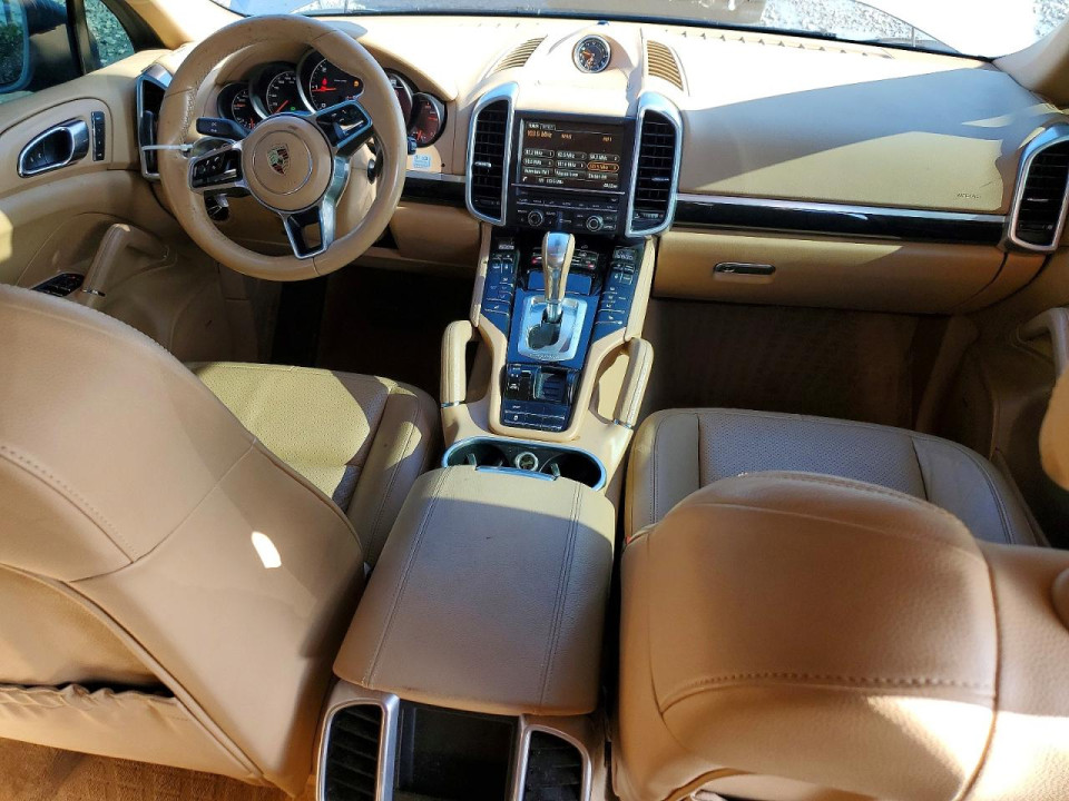 Porsche CAYENNE 2016 — Copart