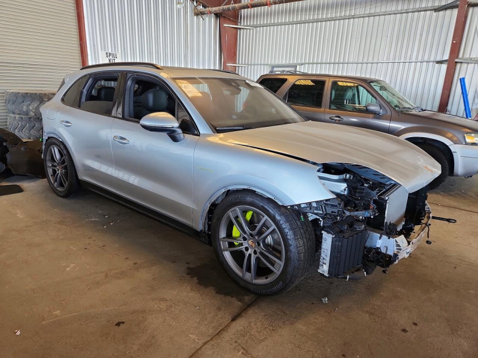 Porsche CAYENNE 2026 — Copart