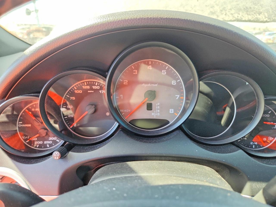 Porsche CAYENNE 2014 — Copart