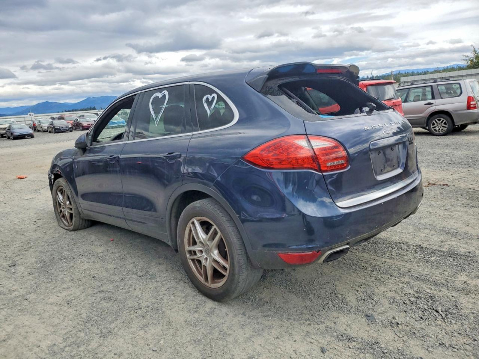 Porsche CAYENNE 2012 — Copart
