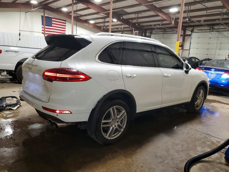 Porsche CAYENNE 2017 — Copart