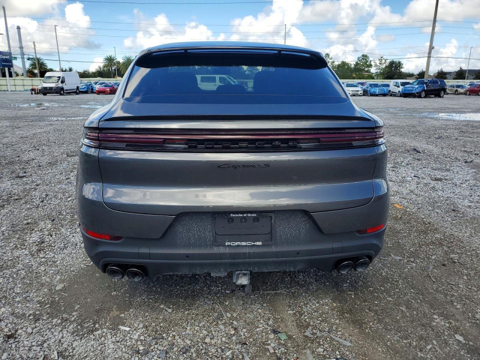 Porsche CAYENNE 2025 — Copart