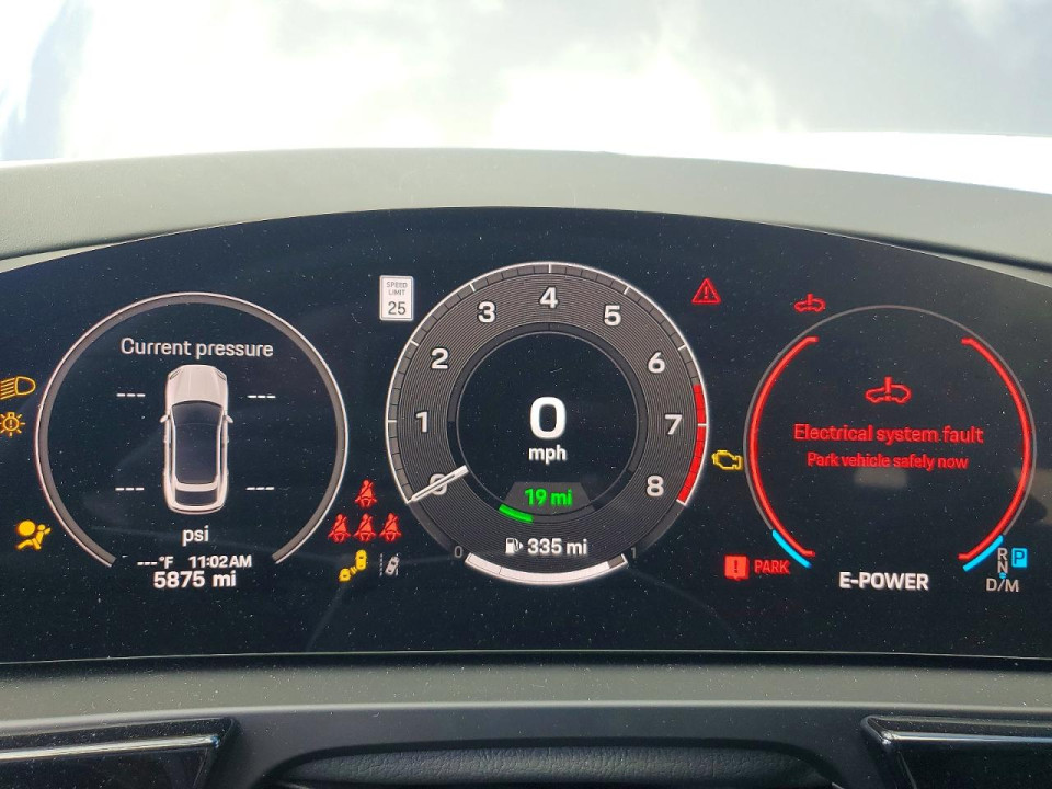 Porsche CAYENNE 2025 — Copart