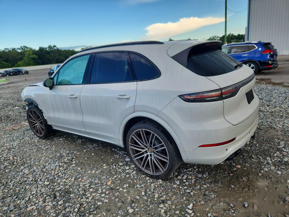 Porsche CAYENNE 2022 — Copart