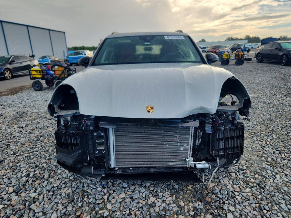 Porsche CAYENNE 2022 — Copart
