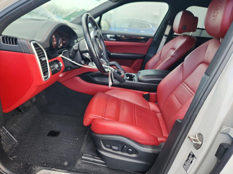 Porsche CAYENNE 2022 — Copart