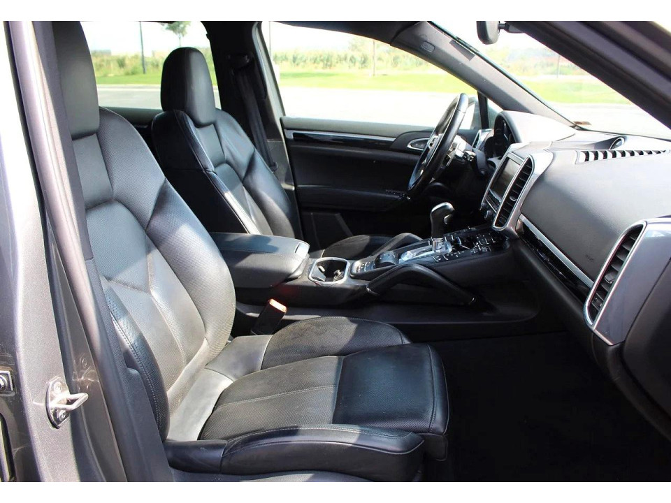 Porsche CAYENNE 2015 — Copart