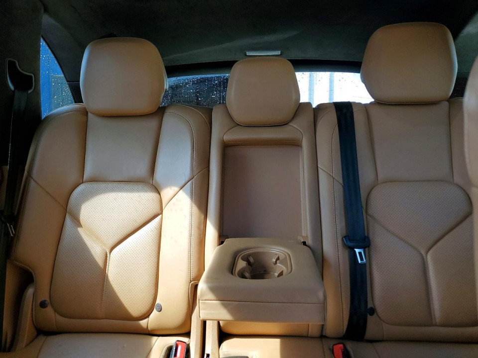 Porsche CAYENNE 2013 — Copart