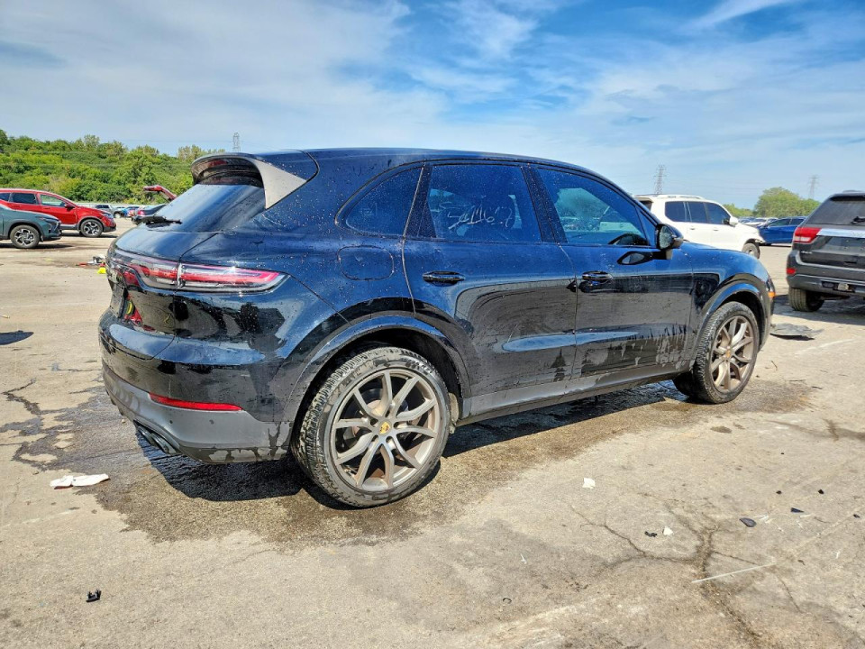 Porsche CAYENNE 2023 — Copart