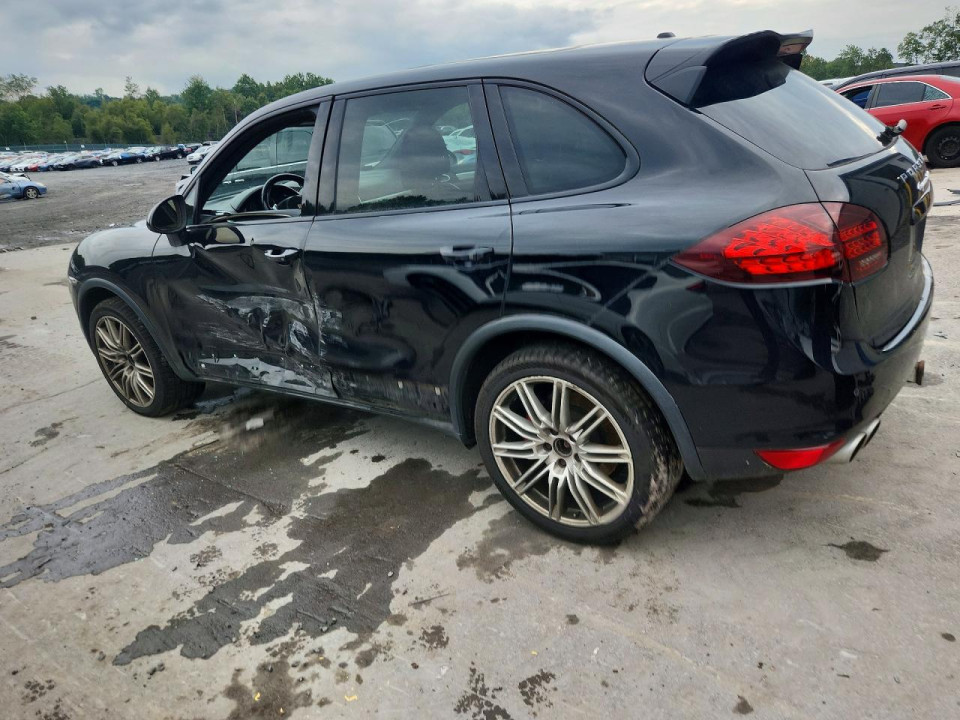 Porsche CAYENNE 2012 — Copart