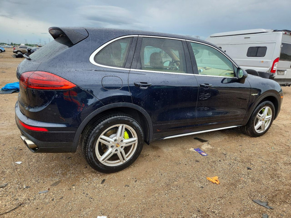Porsche CAYENNE 2015 — Copart