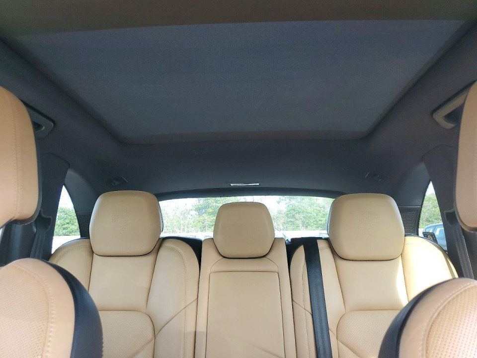 Porsche CAYENNE 2016 — Copart