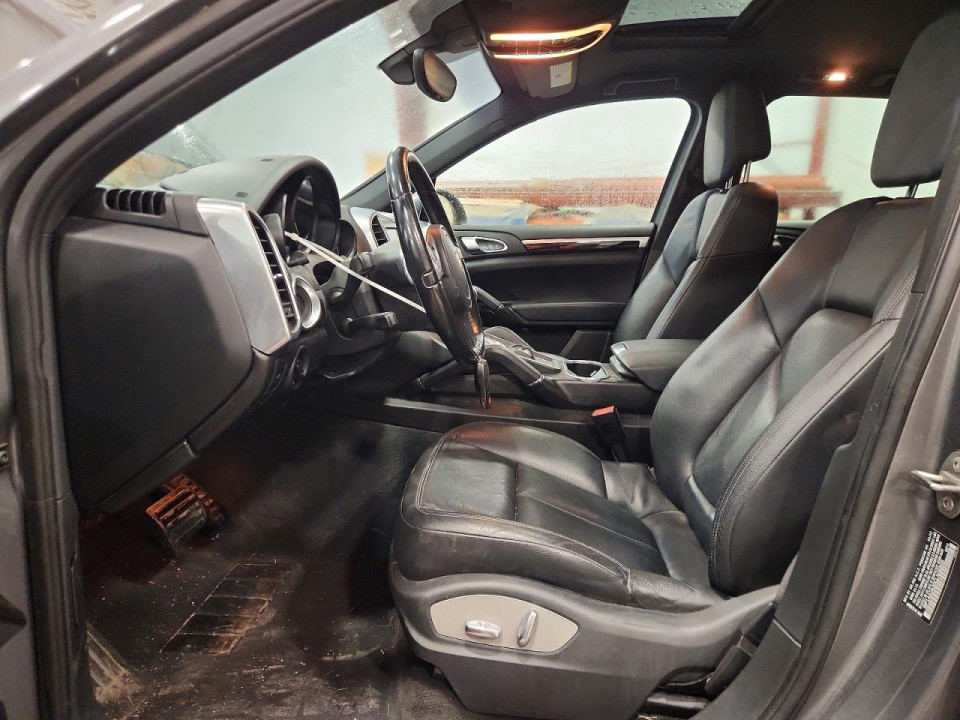Porsche CAYENNE 2012 — Copart