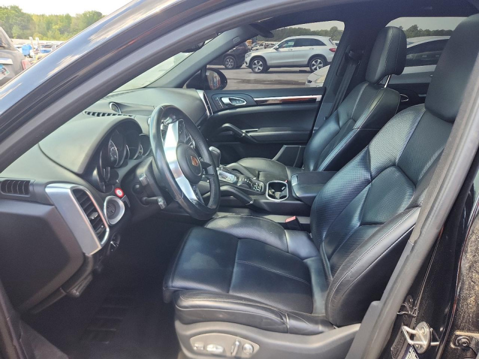 Porsche CAYENNE 2016 — Copart