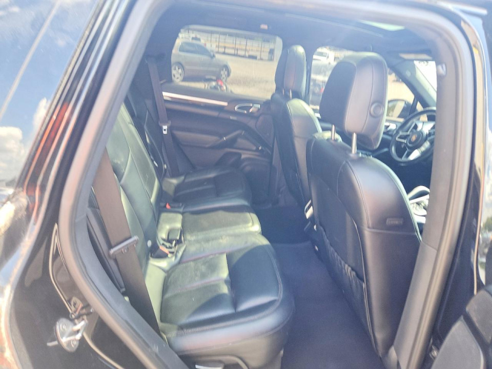 Porsche CAYENNE 2016 — Copart
