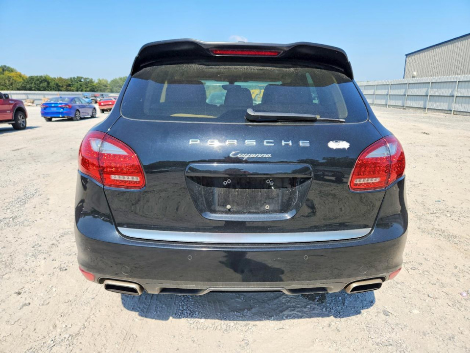 Porsche CAYENNE 2012 — Copart