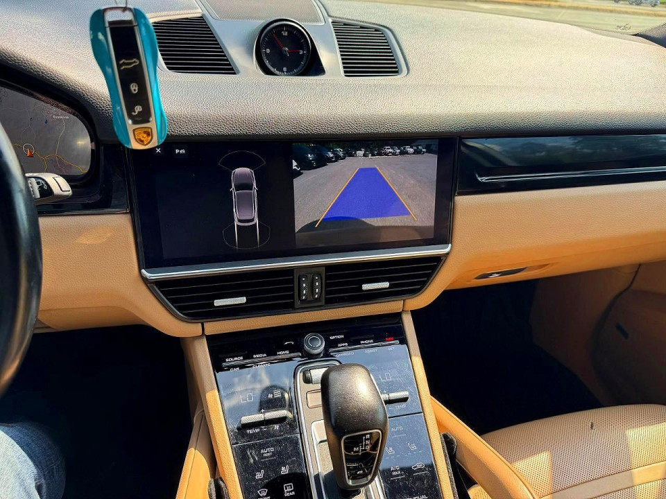 Porsche CAYENNE 2019 — Copart