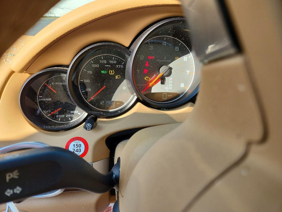 Porsche CAYENNE 2014 — Copart