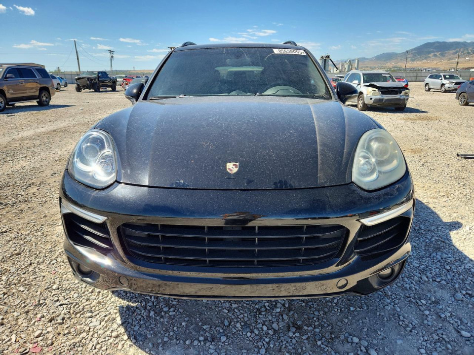 Porsche CAYENNE 2016 — Copart