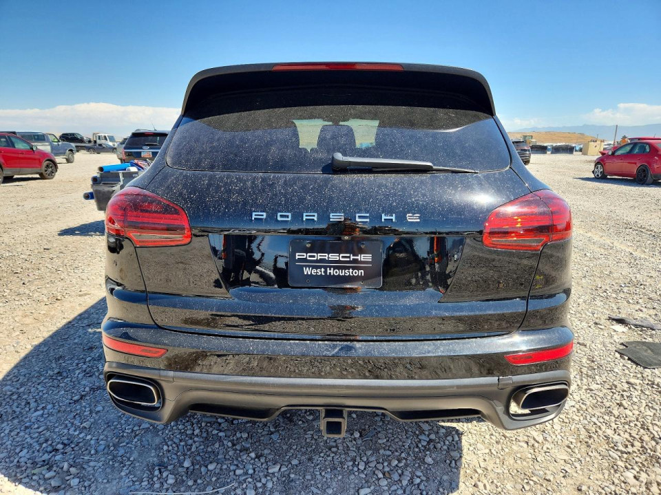 Porsche CAYENNE 2016 — Copart