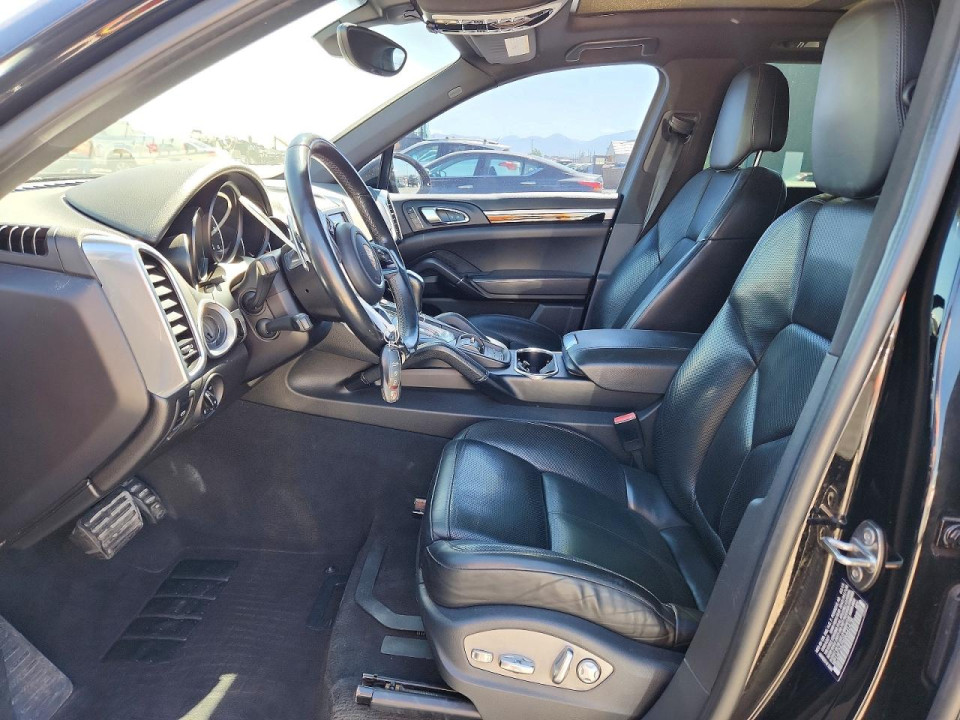 Porsche CAYENNE 2016 — Copart