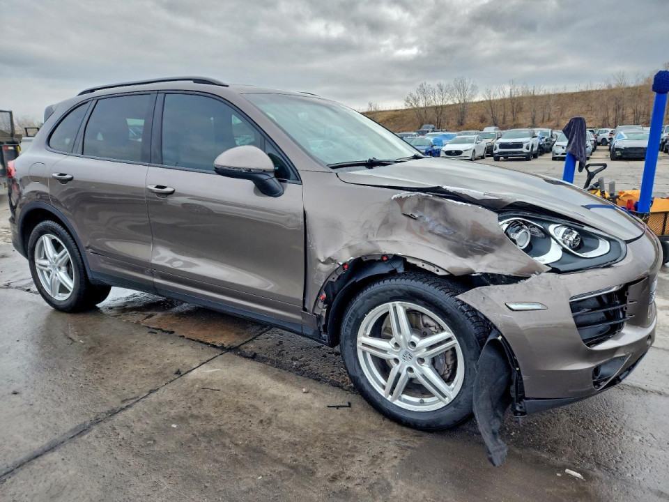 Porsche CAYENNE 2016 — Copart