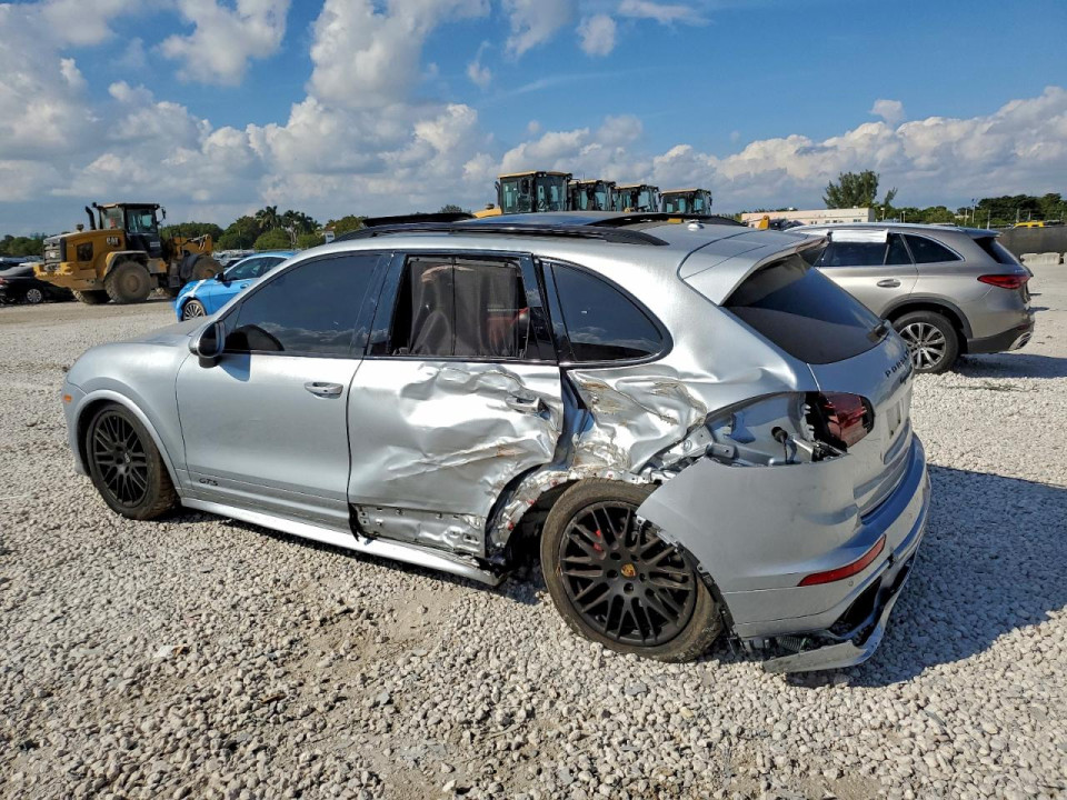 Porsche CAYENNE 2017 — Copart