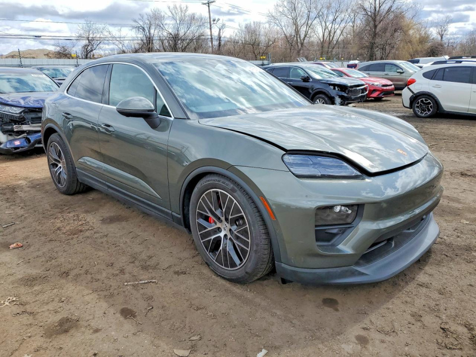 Porsche MACAN 4S 2025 — Copart