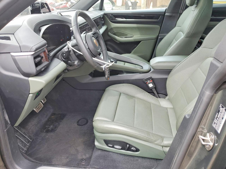 Porsche MACAN 4S 2025 — Copart