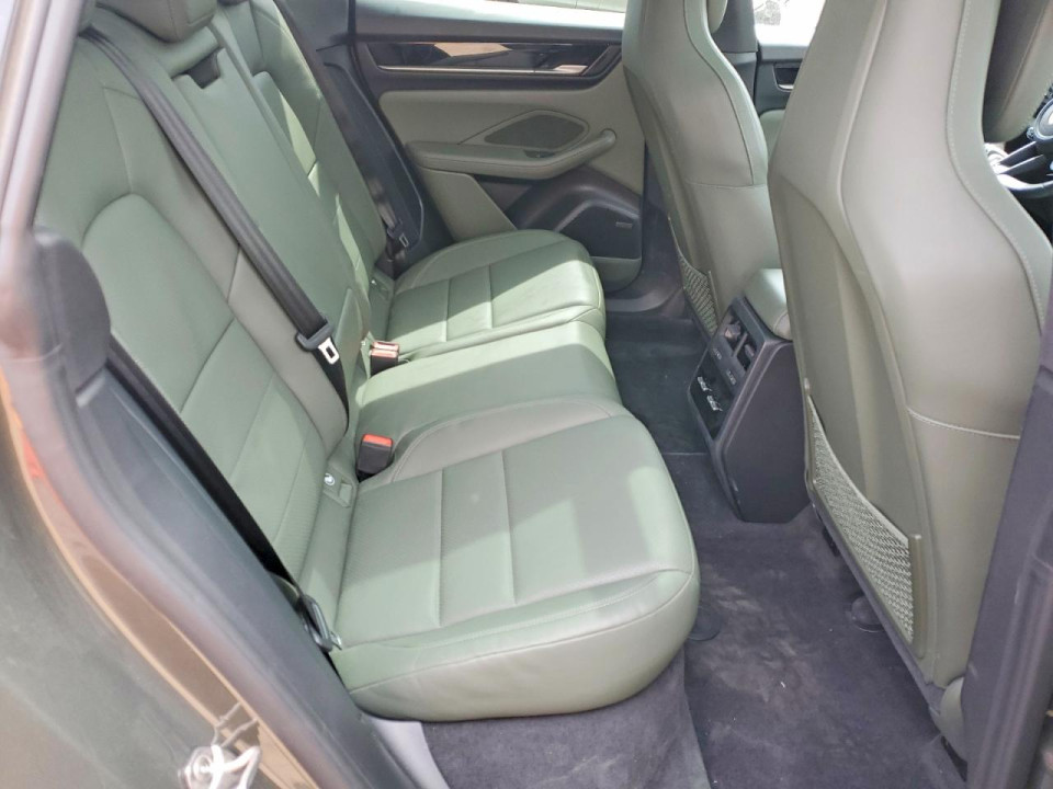 Porsche MACAN 4S 2025 — Copart