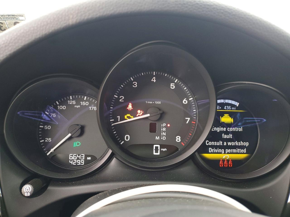 Porsche MACAN BASE 2026 — Copart