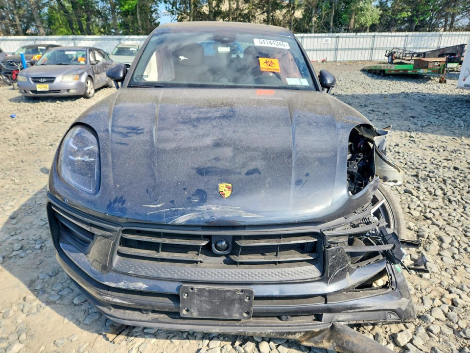 Porsche MACAN BASE 2023 — Copart