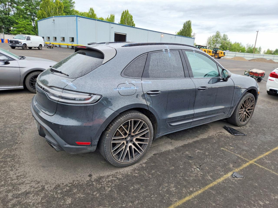 Porsche MACAN BASE 2024 — Copart