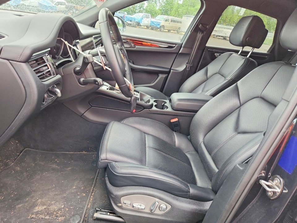 Porsche MACAN BASE 2024 — Copart
