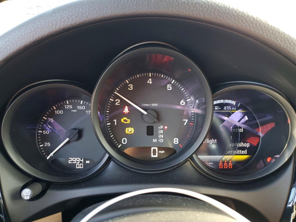 Porsche MACAN BASE 2026 — Copart
