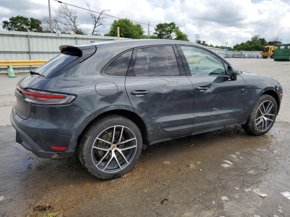 Porsche MACAN BASE 2023 — Copart