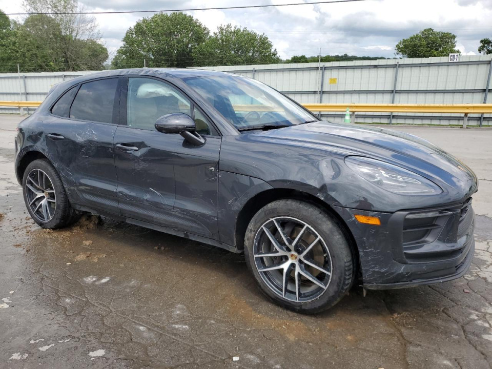 Porsche MACAN BASE 2023 — Copart