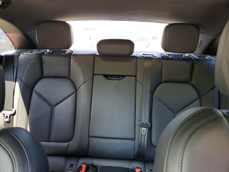 Porsche MACAN BASE 2023 — Copart