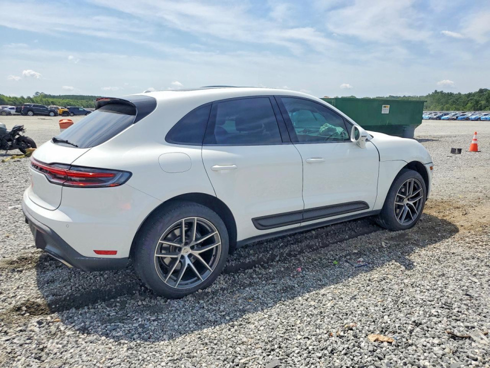 Porsche MACAN BASE 2024 — Copart