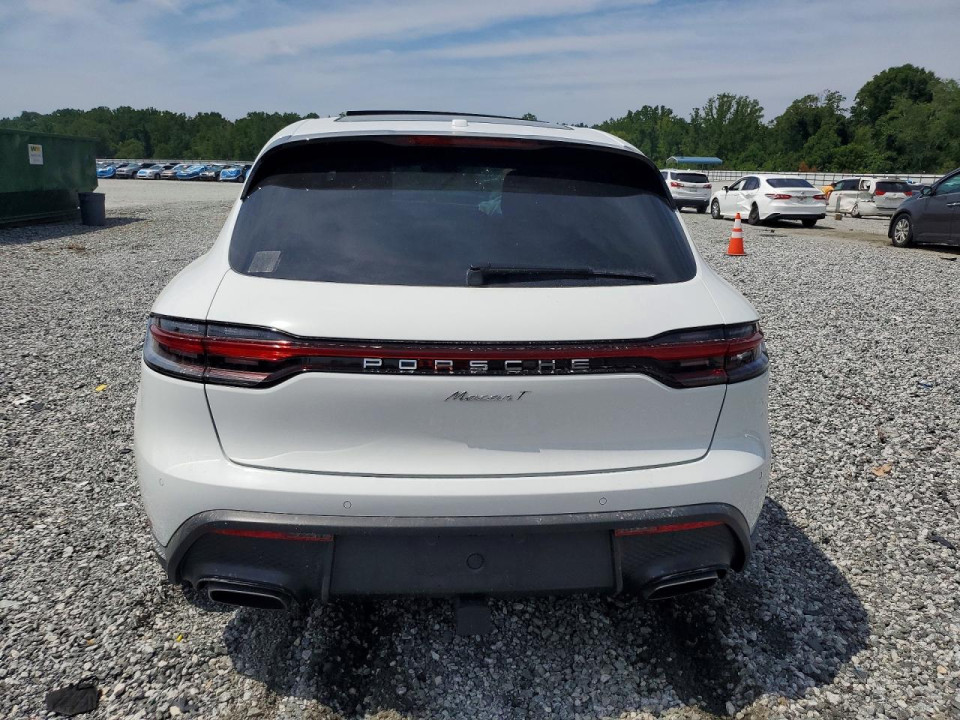 Porsche MACAN BASE 2024 — Copart