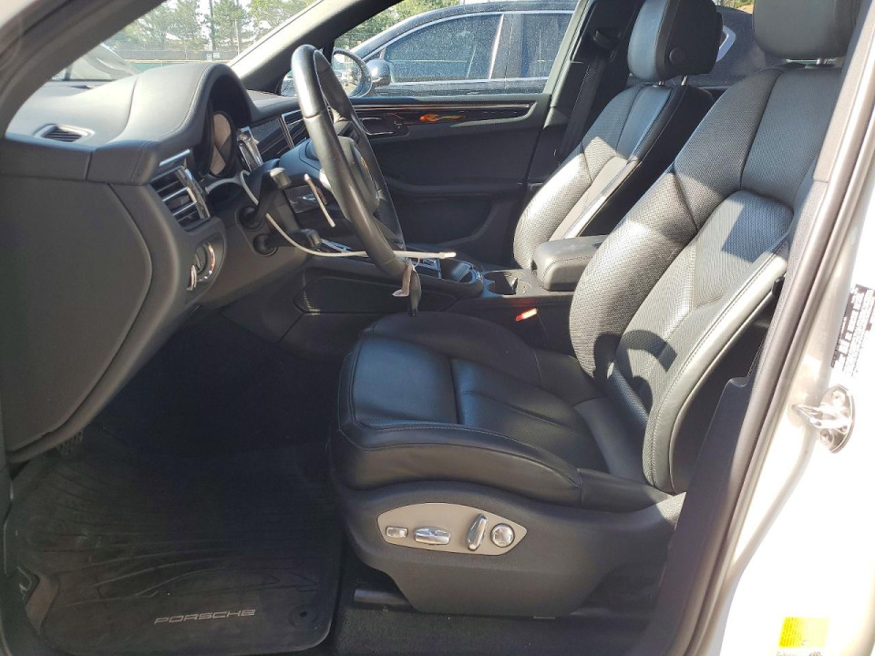 Porsche MACAN BASE 2024 — Copart