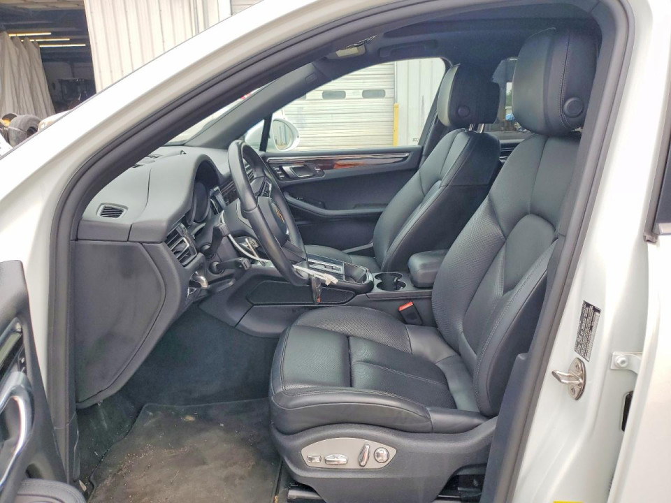 Porsche MACAN BASE 2023 — Copart