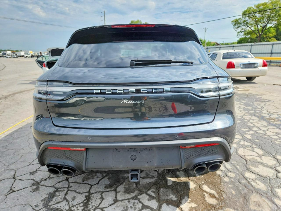 Porsche MACAN BASE 2025 — Copart